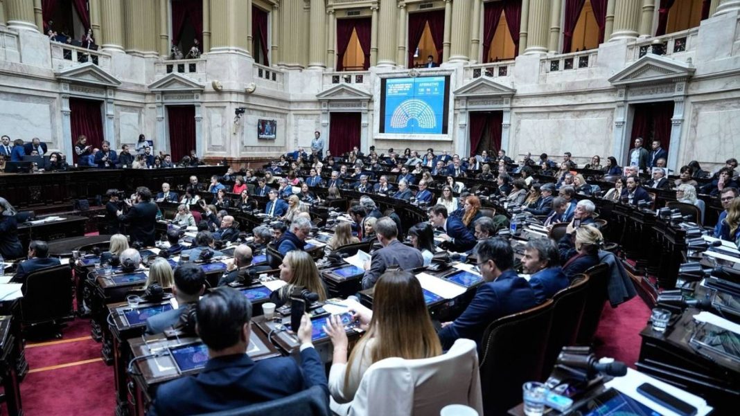 La oposición se abroquela por discapacidad mientras LLA acelera su propio proyecto La oposición se abroquela por discapacidad mientras LLA acelera su propio proyecto