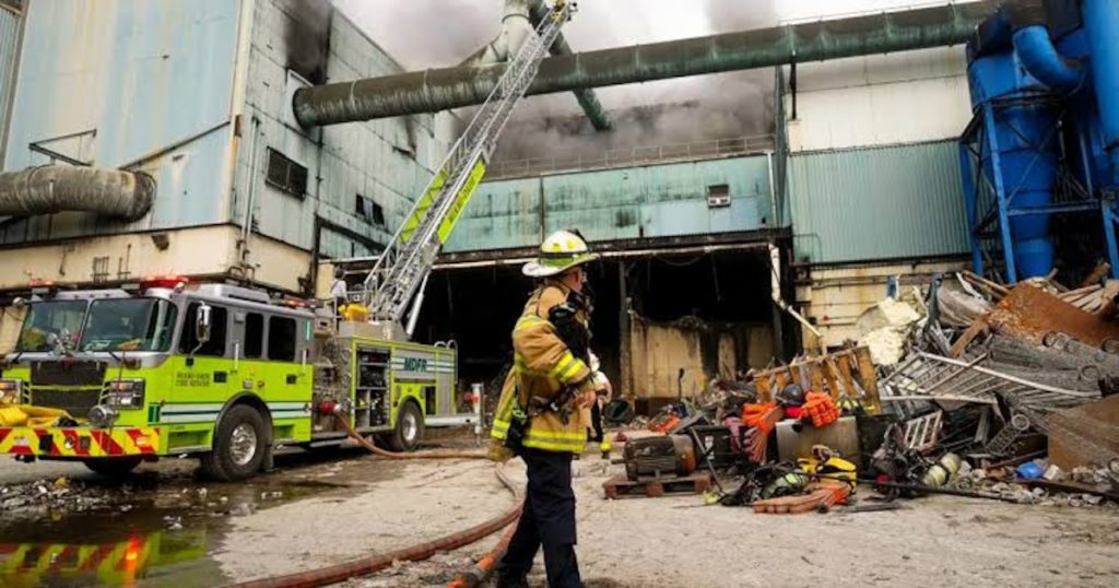 El Condado de Miami-Dade presentó una demanda por más de USD 750 millones tras el incendio del incinerador en Doral