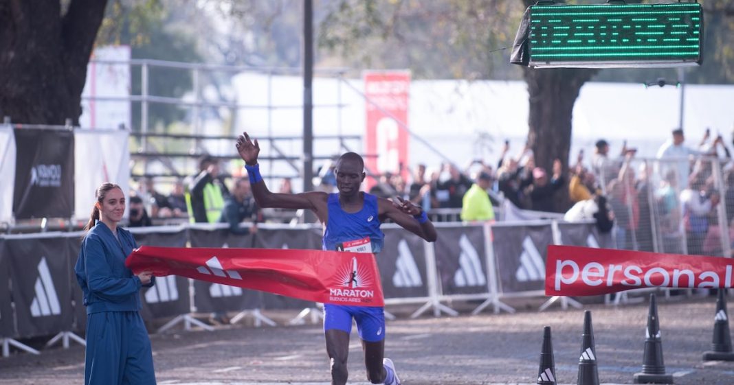 El keniata Bethwel Kibet Chumba ganó la Maratón de Buenos Aires