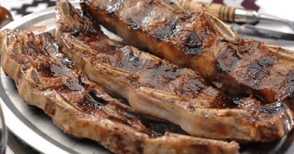No puede faltar en la parrilla: el corte de carne que cuesta $5.600 y es un clásico del asado