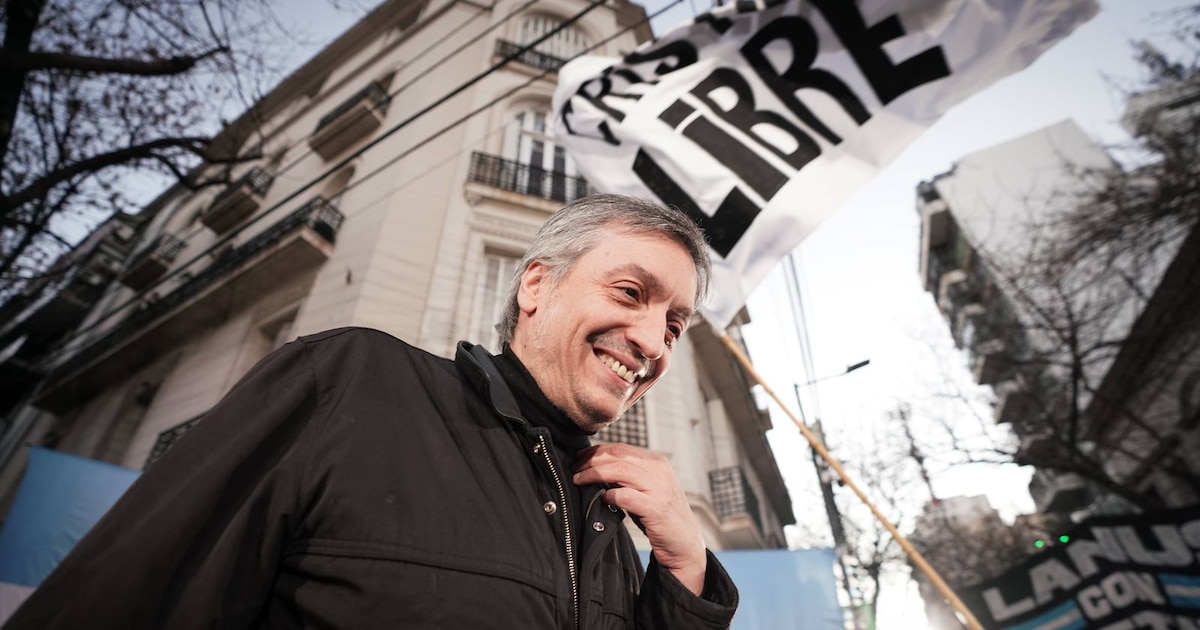 Máximo Kirchner suma recorridas en el interior del país y alimenta especulaciones con un perfil nacional