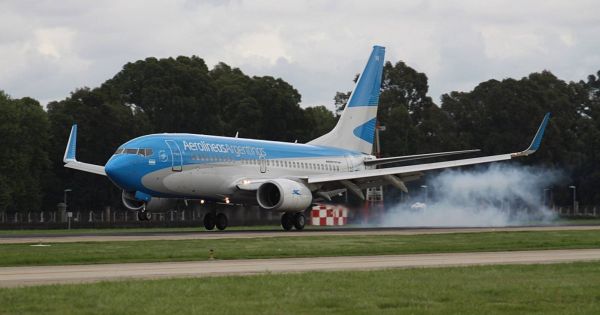 Avión de Aerolíneas Argentinas que iba a Madrid tuvo que volver a Ezeiza por una falla mecánica