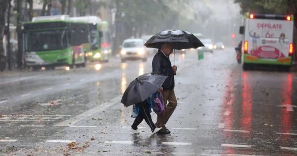Urgente: hay alertas meteorológicas amarilla por lluvias y nevadas en cuatro provincias