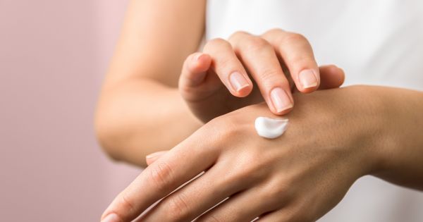 ANMAT prohibió un medicamento en crema para la piel por considerarlo peligroso