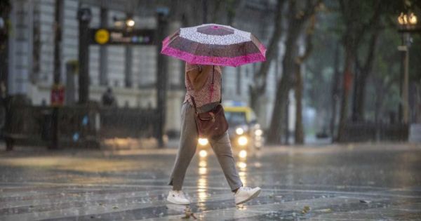 El viento del norte trae humedad y anticipa nuevas lluvias en Buenos Aires: ¿Cuándo "se cae el cielo"?