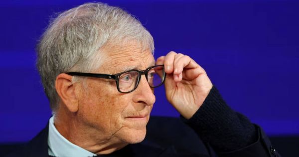 Bill Gates: "La IA es lo bastante poderosa como para impulsar acontecimientos que causen mil millones de muertes"