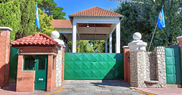 Milei confirmó que la Quinta de Olivos "opera como una base militar" porque tiene "enemigos pesados"