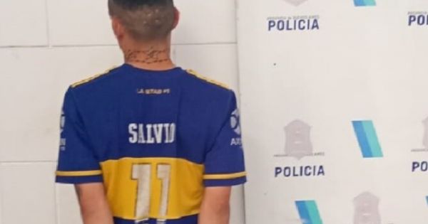 Un ladrón beneficiado con arresto domiciliario intentó asesinar a sillazos a su novia