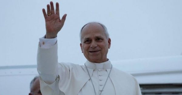 El papa León XIV lanzó un llamado a la paz en el cierre de su gira por Francia