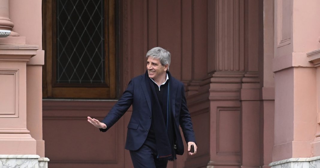 ¿Puede la economía llevarse puesta a la política? ¿Puede la economía llevarse puesta a la política?