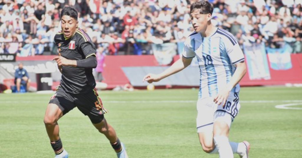 “Que no juegan con nadie”: el duro cántico contra la Selección Argentina Sub-19 durante la semifinal ante Perú