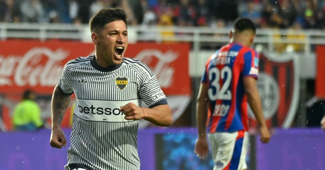 Boca Juniors se impuso en el clásico 2-0 sobre San Lorenzo, que jugó una hora con un hombre menos Boca Juniors se impuso en el clásico 2-0 sobre San Lorenzo, que jugó una hora con un hombre menos