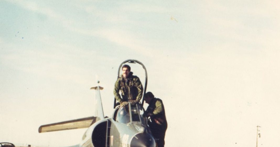 Archivos desclasificados de Malvinas: el último plan británico para destruir a los Super Étendard y la evidencia de una obsesión Archivos desclasificados de Malvinas: el último plan británico para destruir a los Super Étendard y la evidencia de una obsesión