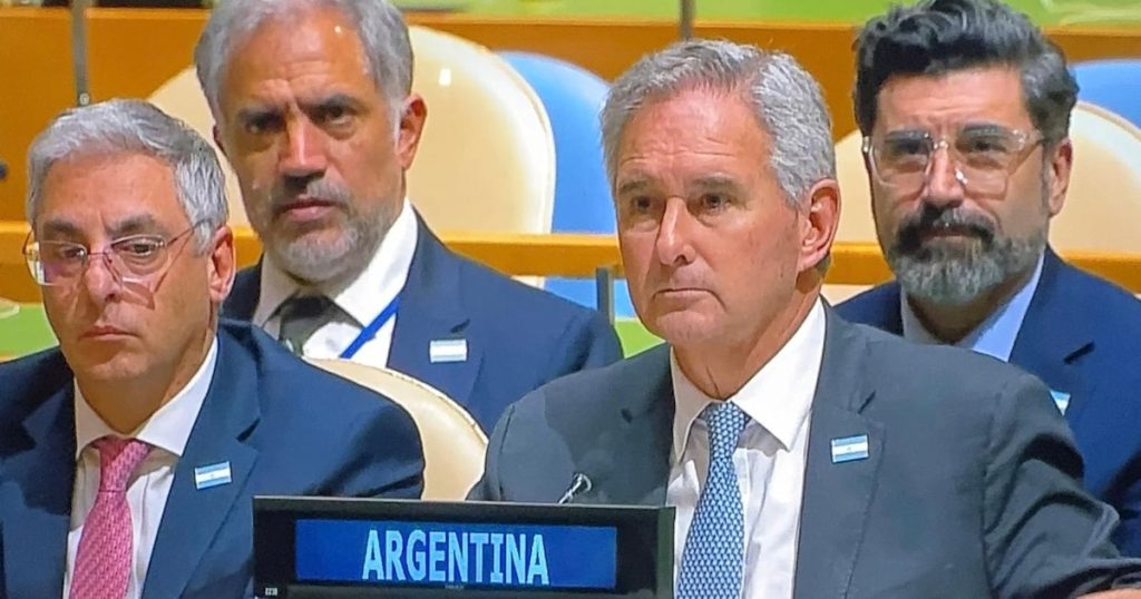 Quirno reclamó el cese de la explotación británica y pidió negociar por Malvinas tras la advertencia de Burnham