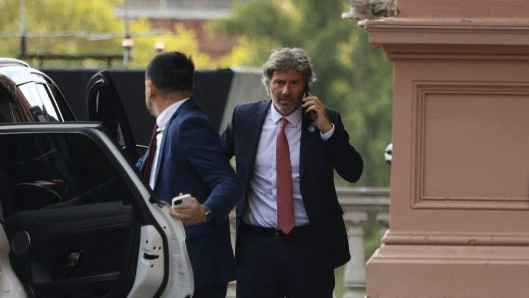 AMIA: el Gobierno destacó como un “avance histórico” el procesamiento de ocho acusados AMIA: el Gobierno destacó como un “avance histórico” el procesamiento de ocho acusados