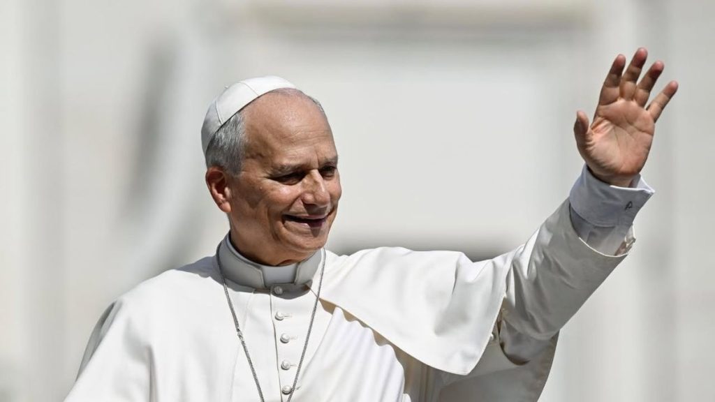 El Gobierno oficializó los feriados por la visita del Papa: qué días no se trabaja
