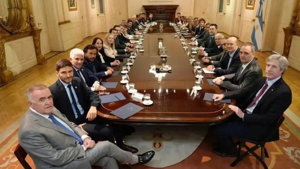 El Congreso, el DNU 70/23 y la reelección de Milei, en manos de los gobernadores