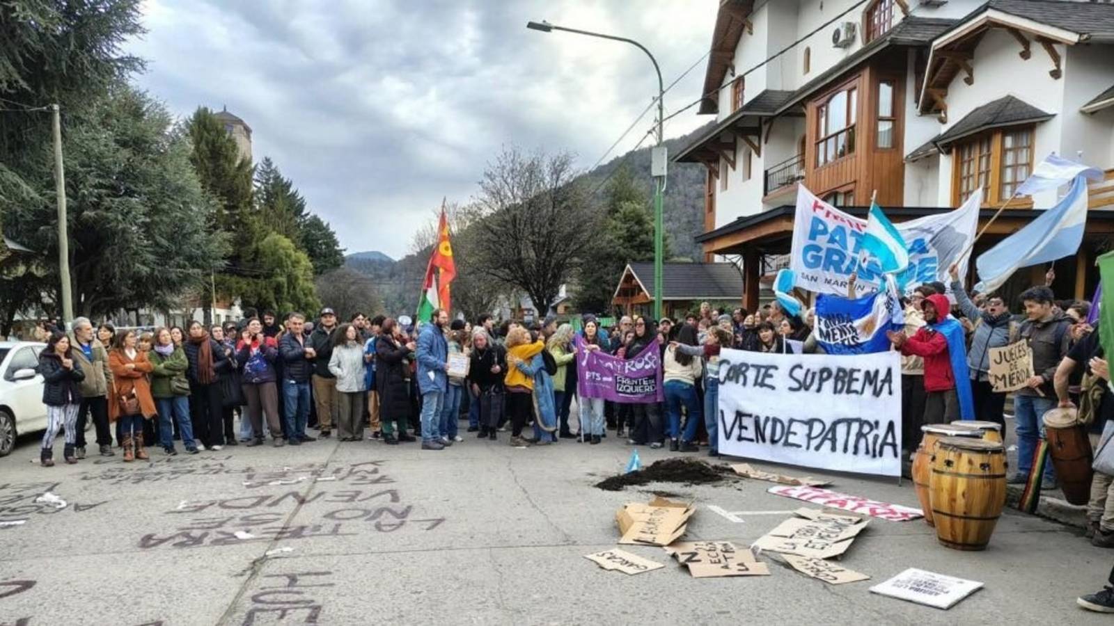 ATE lanza un paro para participar de la movilización contra la Corte Suprema por la venta de Tierras a extranjeros
