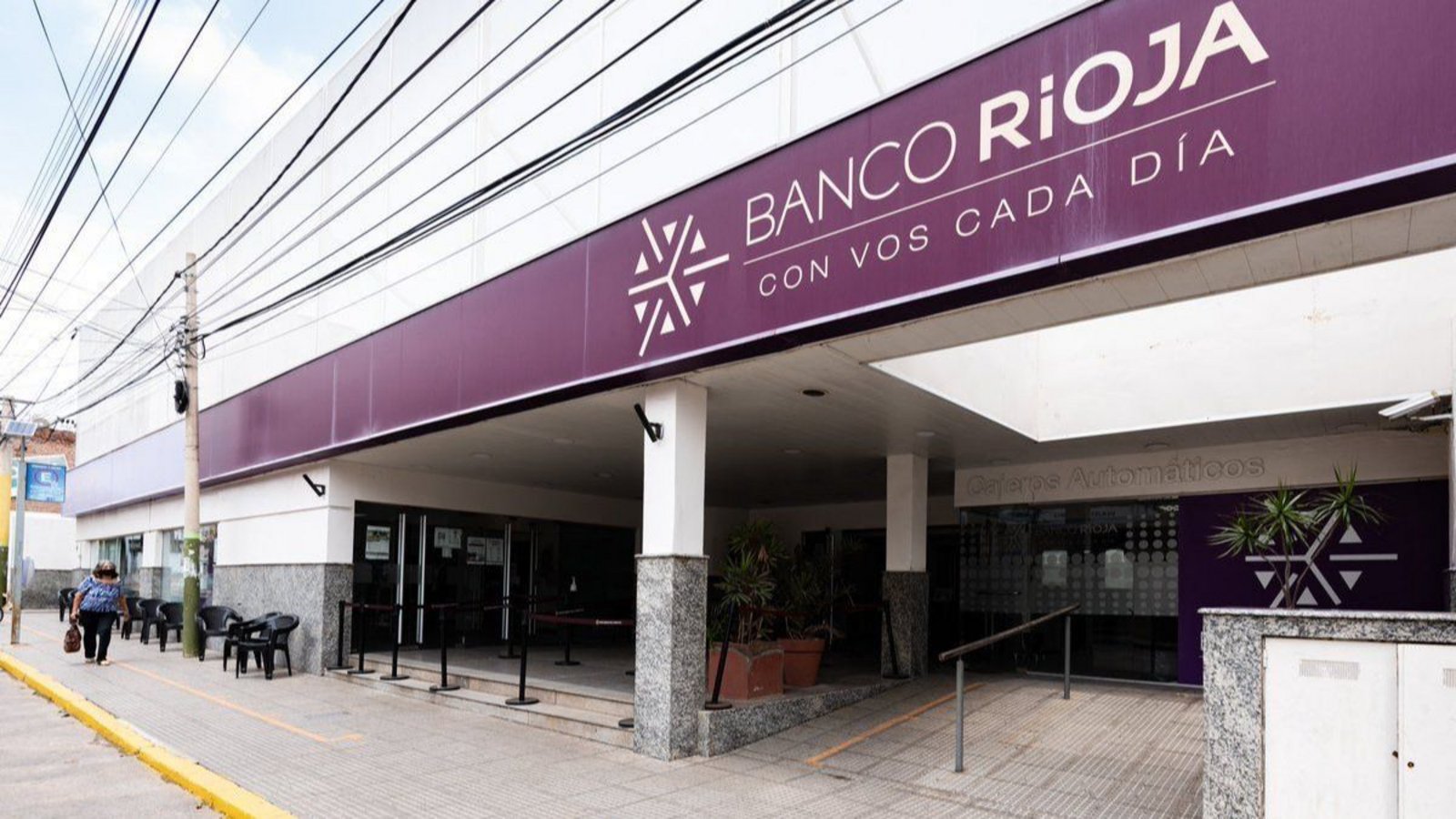Banco Rioja: por decisión del Gobierno provincial, se renovaron 14 mil créditos para aliviar a las familias