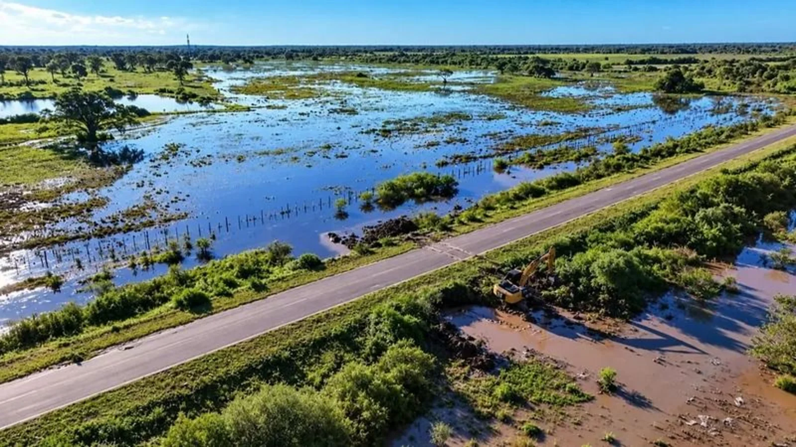 Obra pública esencial: Formosa coordina acciones preventivas ante la crecida del río Paraguay