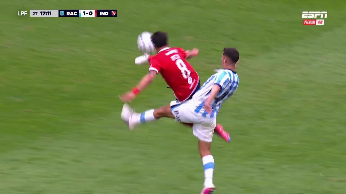 El penal con el que Independiente le empató a Racing, bajo la lupa: qué dice el reglamento