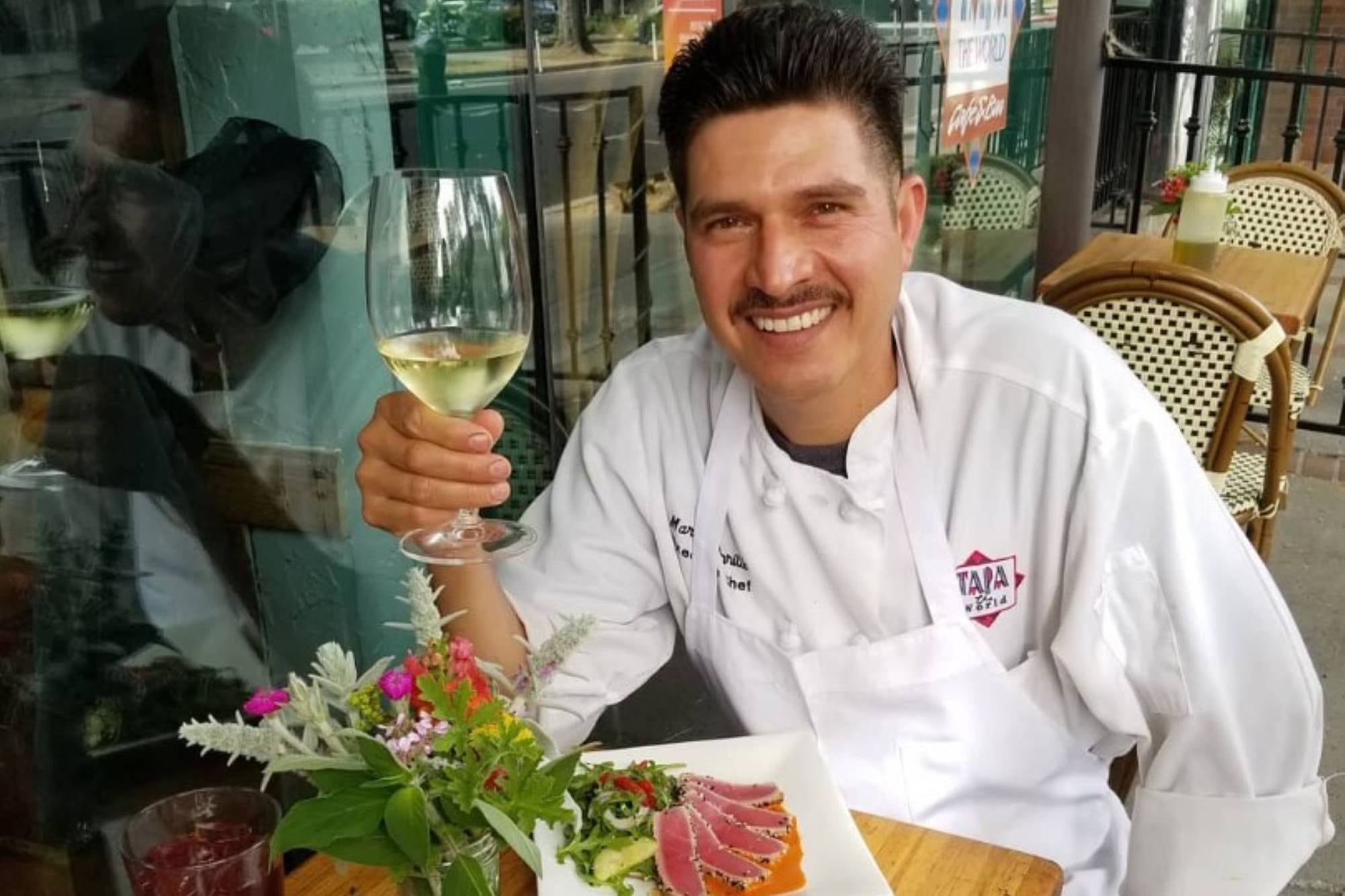 Marcos, dueño de restaurante en Sacramento: “Me encanta lo que hago. Así que tuve que esforzarme más para conseguirlo”