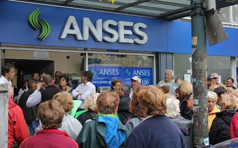 ANSES confirmó los montos de las PNC para noviembre: cuánto cobran con el aumento y el bono