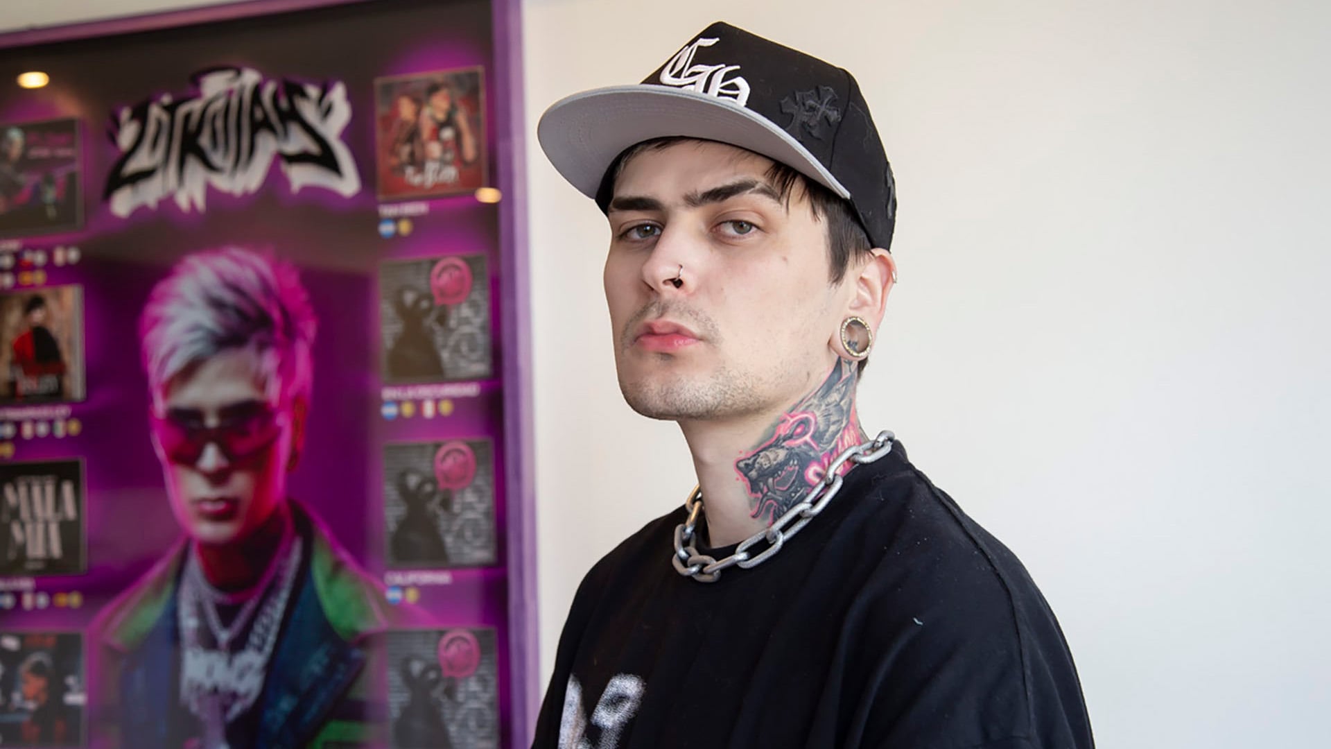 Lit Killah mostró por primera vez la casa en la que se crio: “Parece una cárcel, pero esa era mi pieza”