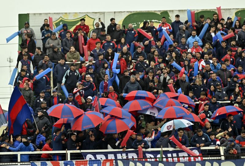 Arde San Lorenzo: la gente pidió "que se vayan todos" en la dura derrota ante Defensa y Justicia