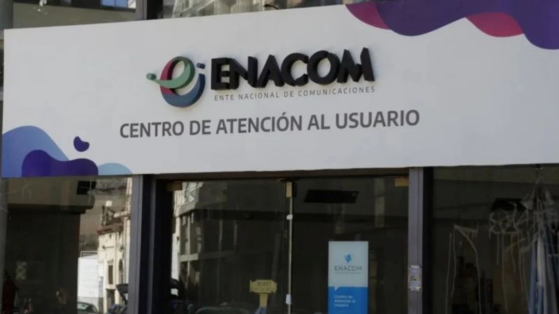El Gobierno aceptó la renuncia de Juan Martín Ozores al Enacom y designó a Andrés Michelazzo como nuevo interventor