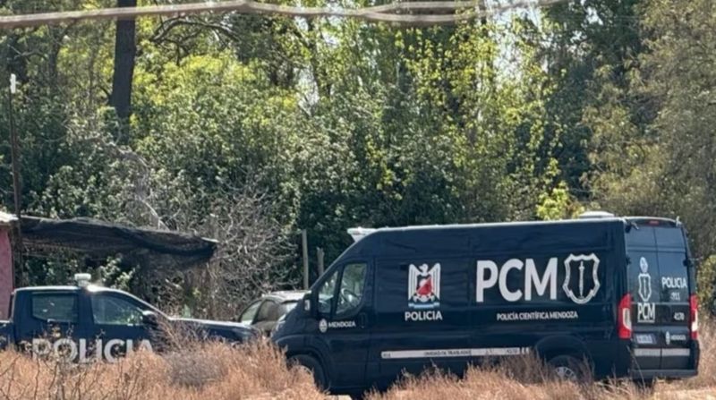 Un hombre fue hallado muerto y maniatado en una zona rural de Mendoza: la autopsia reveló que murió por los golpes