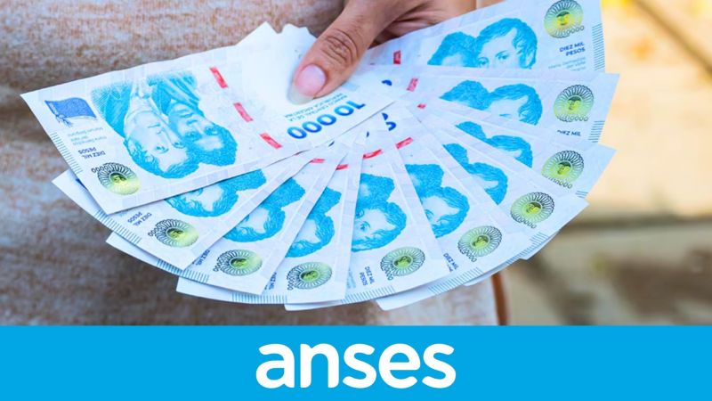 Aumenta la AUH en noviembre: ¿Cuánto cobran las familias por hijo?
