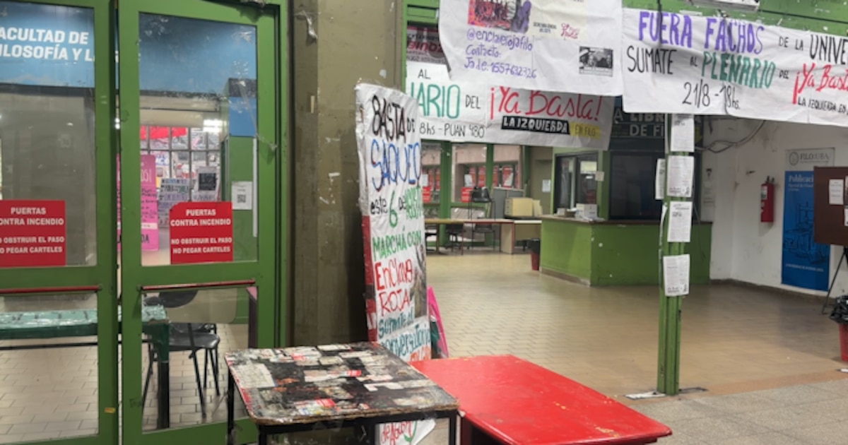 Tomaron la Facultad de Filosofía y Letras de la UBA y permanecerá así hasta la marcha del 15 de octubre
