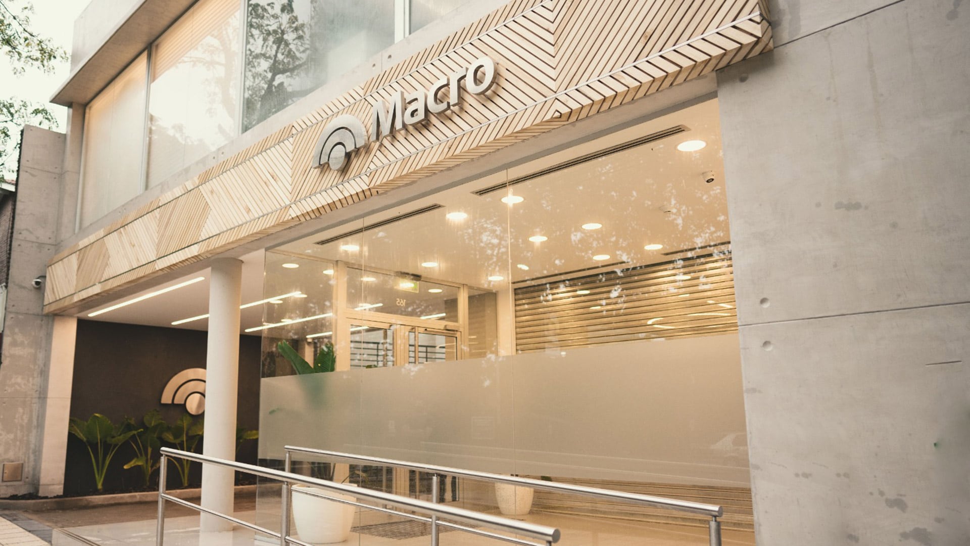 Banco Macro anunció una recompra de acciones propias por hasta 160.000 millones de pesos