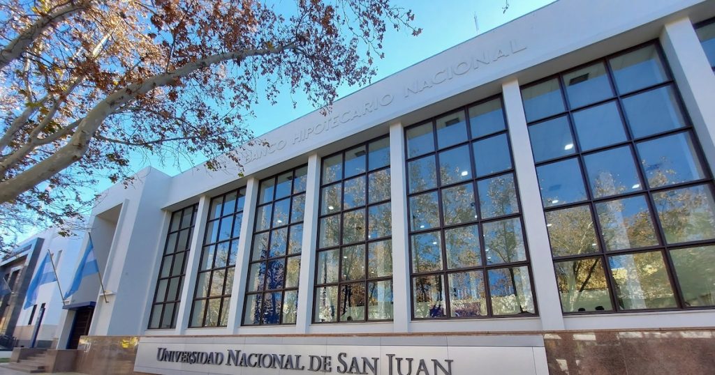 La Justicia Federal ordenó recuperar las clases perdidas por los paros en colegios universitarios de San Juan