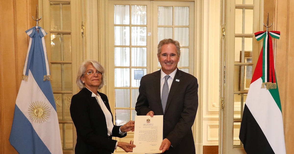Pablo Quirno recibió las cartas credenciales de la nueva embajadora de Emiratos Árabes Unidos en el país