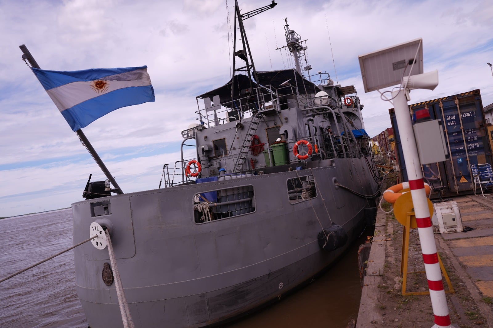 El Niño: la Armada y la Fuerza Aérea se desplegaron en Chaco y Corrientes para colaborar con la asistencia por las inundaciones