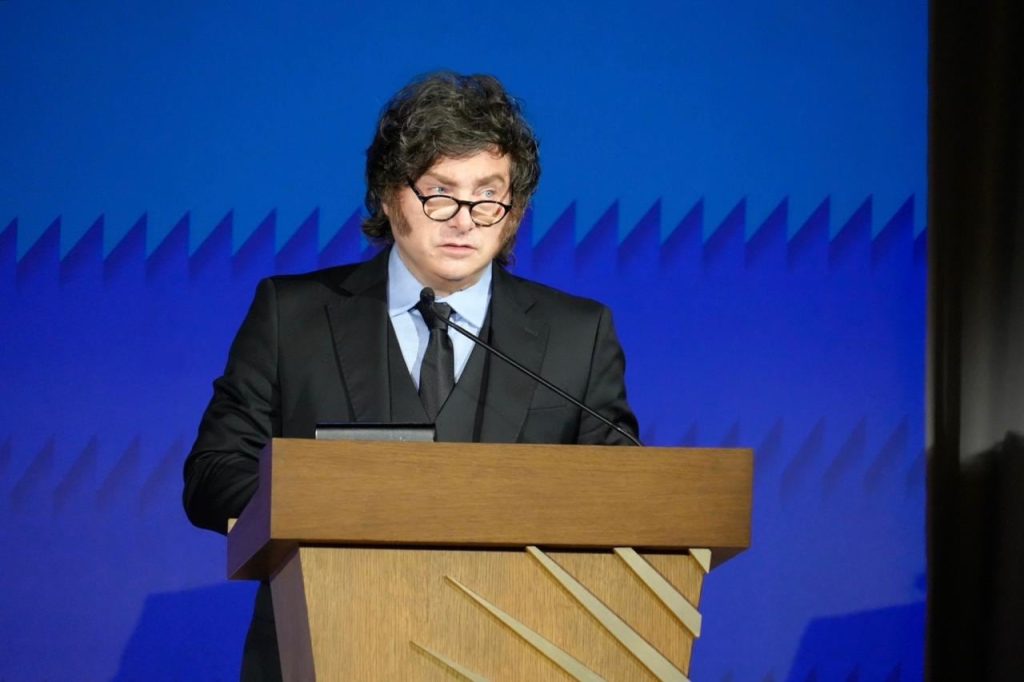Javier Milei y sus medidas, en vivo: el presidente llamó a Lula “zurdo ladrón” días antes del balotaje en Brasil