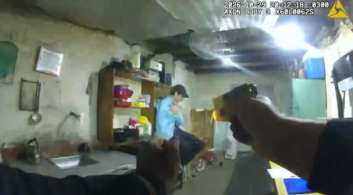 La policía intervino con pistolas Taser en dos hechos de violencia de género