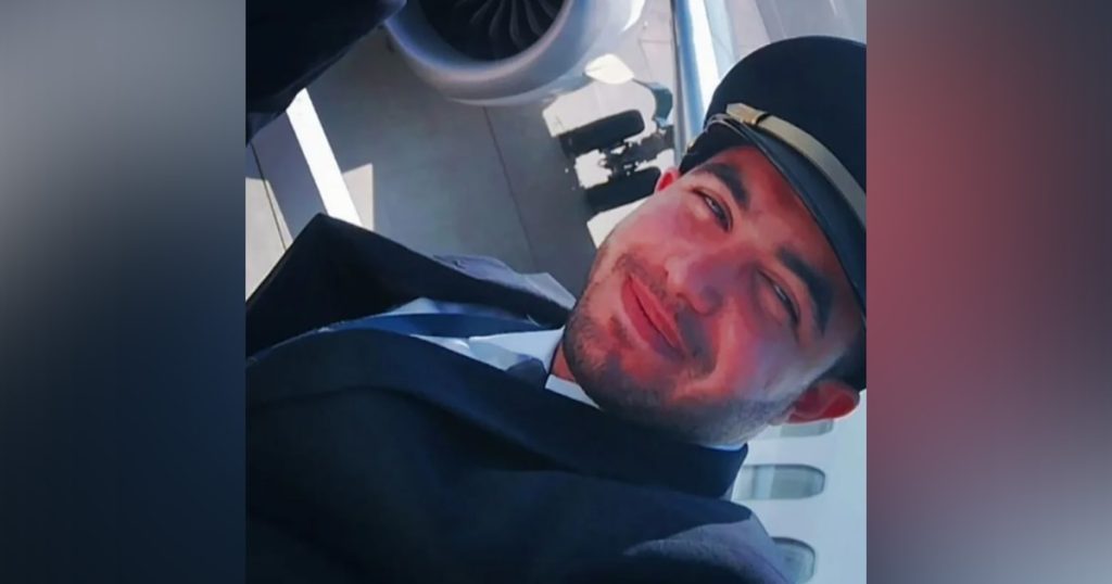 El copiloto de Flydubai que atacó al piloto durante el vuelo con destino a Tel Aviv publicó miles de mensajes sexistas y misóginos en redes sociales