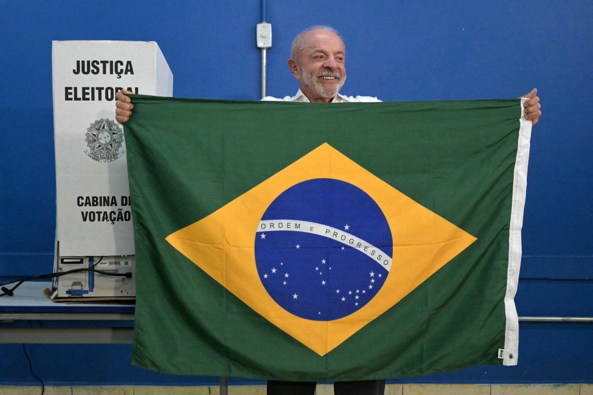Las claves de la victoria de Lula en Brasil: la estrategia en redes y los errores que debilitaron a Flávio Bolsonaro