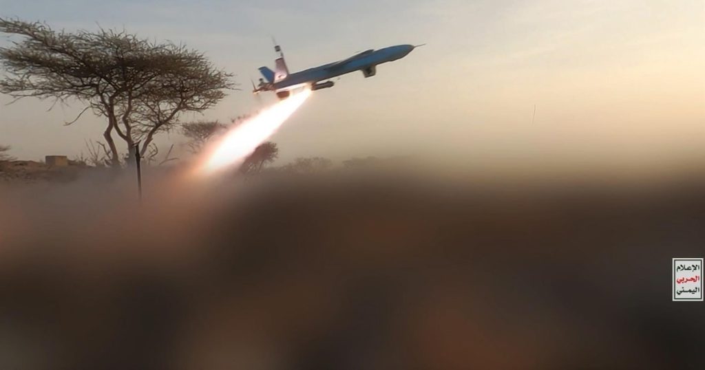 Arabia Saudita destruyó 136 objetivos militares de los hutíes en Yemen durante una operación “a gran escala”