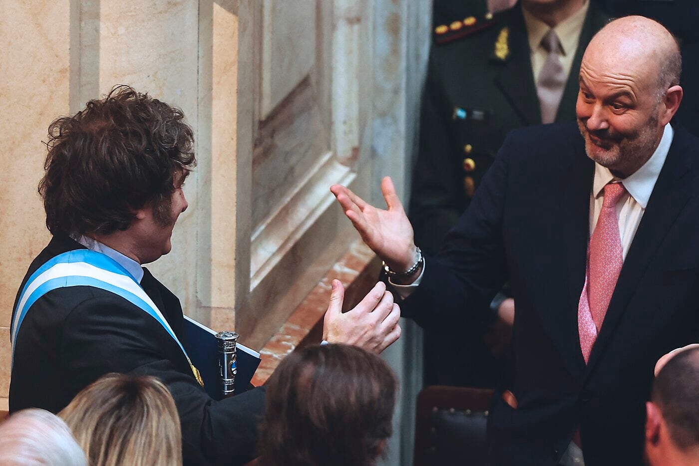 Milei y Sturzenegger avanzan con el vaciamiento del Estado: abrieron nuevos retiros voluntarios