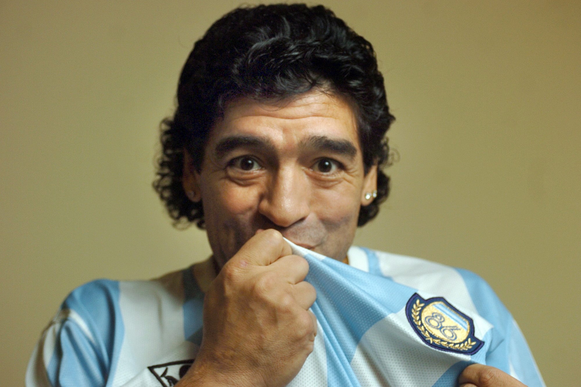Cumpleaños Maradona: los mensajes y memes para saludar a Diego en su día