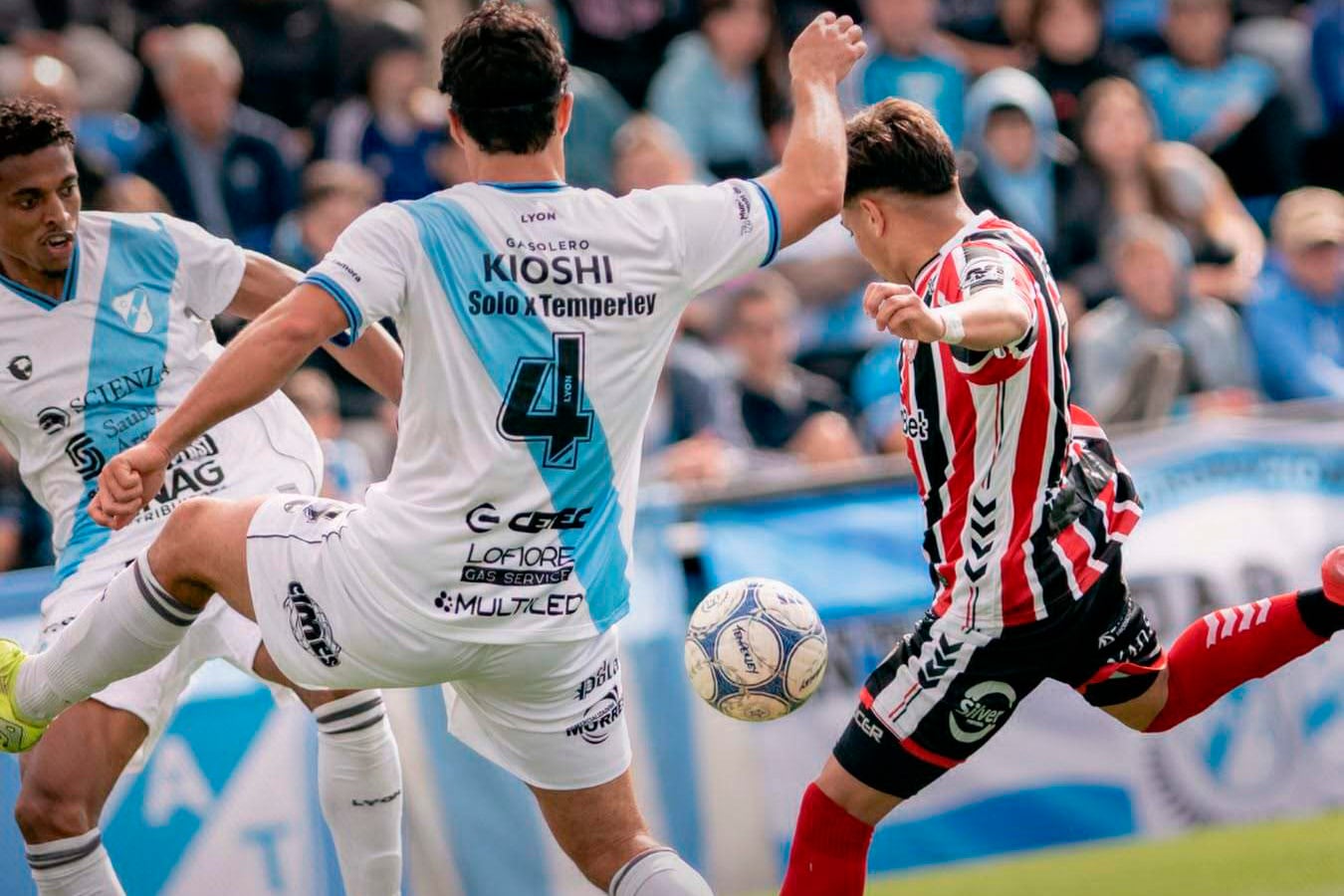 Triunfazo agónico de Chacarita para soñar con la permanencia