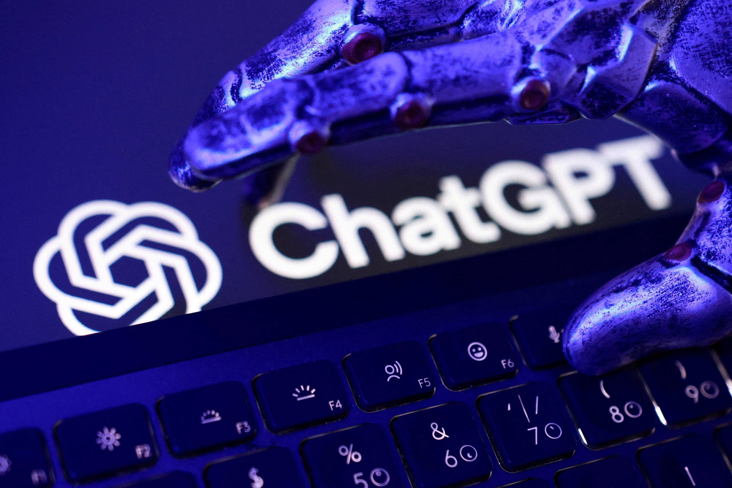 ChatGPT crea el 96% de los perfiles psicológicos que guarda de sus usuarios sin pedirles permiso