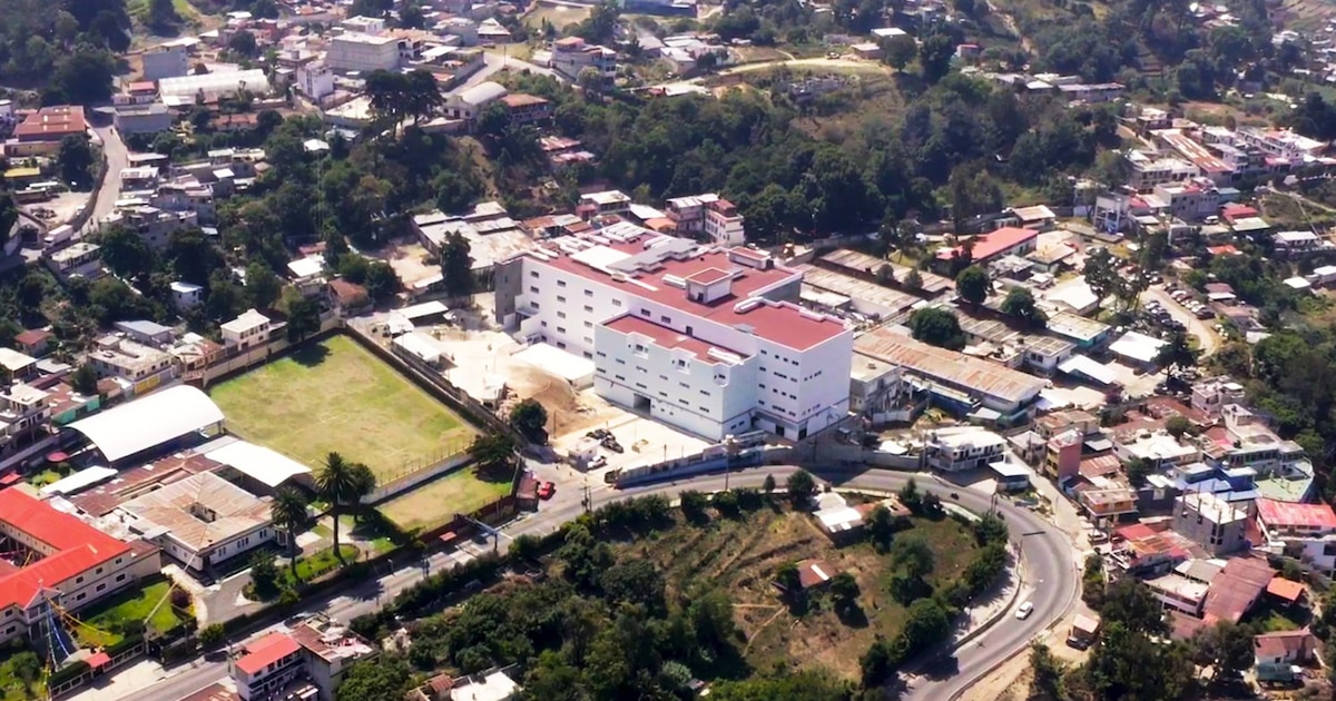 Guatemala: El Hospital Departamental de Sololá alcanza 94,42% de avance, pero sigue sin fecha para abrir