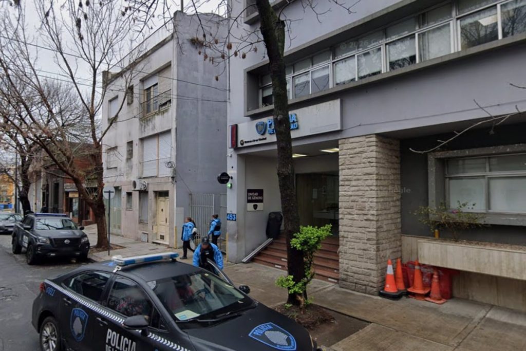 Un policía mató de un tiro a una perra en una comisaría porteña: lo desvincularon de la fuerza y enfrenta una causa penal