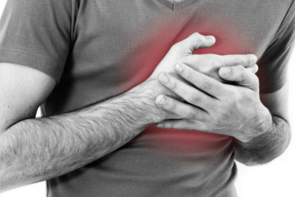 Los cardiólogos coinciden: “El estrés crónico activa la liberación de cortisol y tiene múltiples efectos negativos en el corazón”