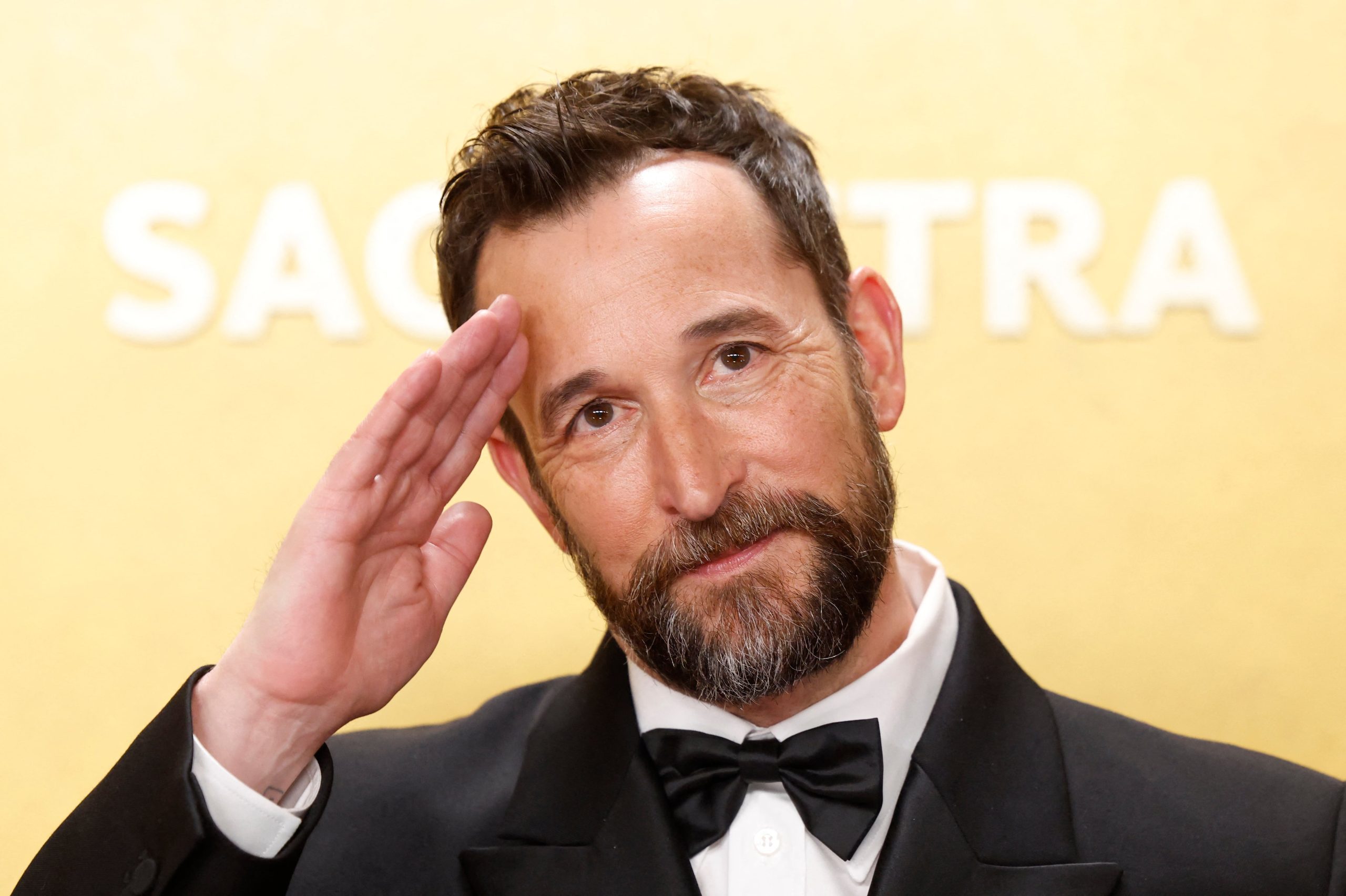 Noah Wyle, protagonista de "The Pitt", fue elegido el hombre más sexy del mundo por People
